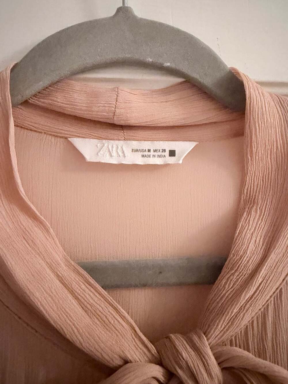 Zara - Picture 3 of 5